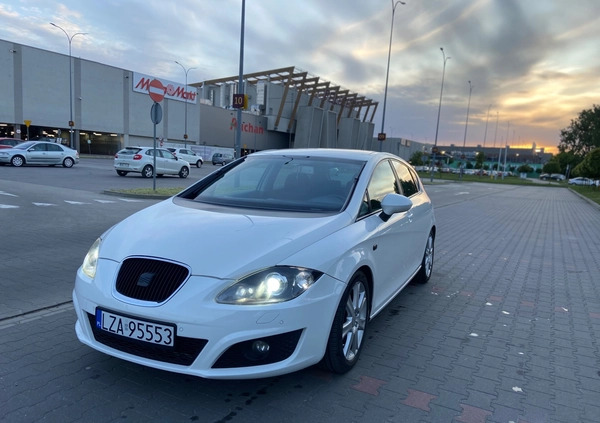 Seat Leon cena 27900 przebieg: 290000, rok produkcji 2010 z Zamość małe 352